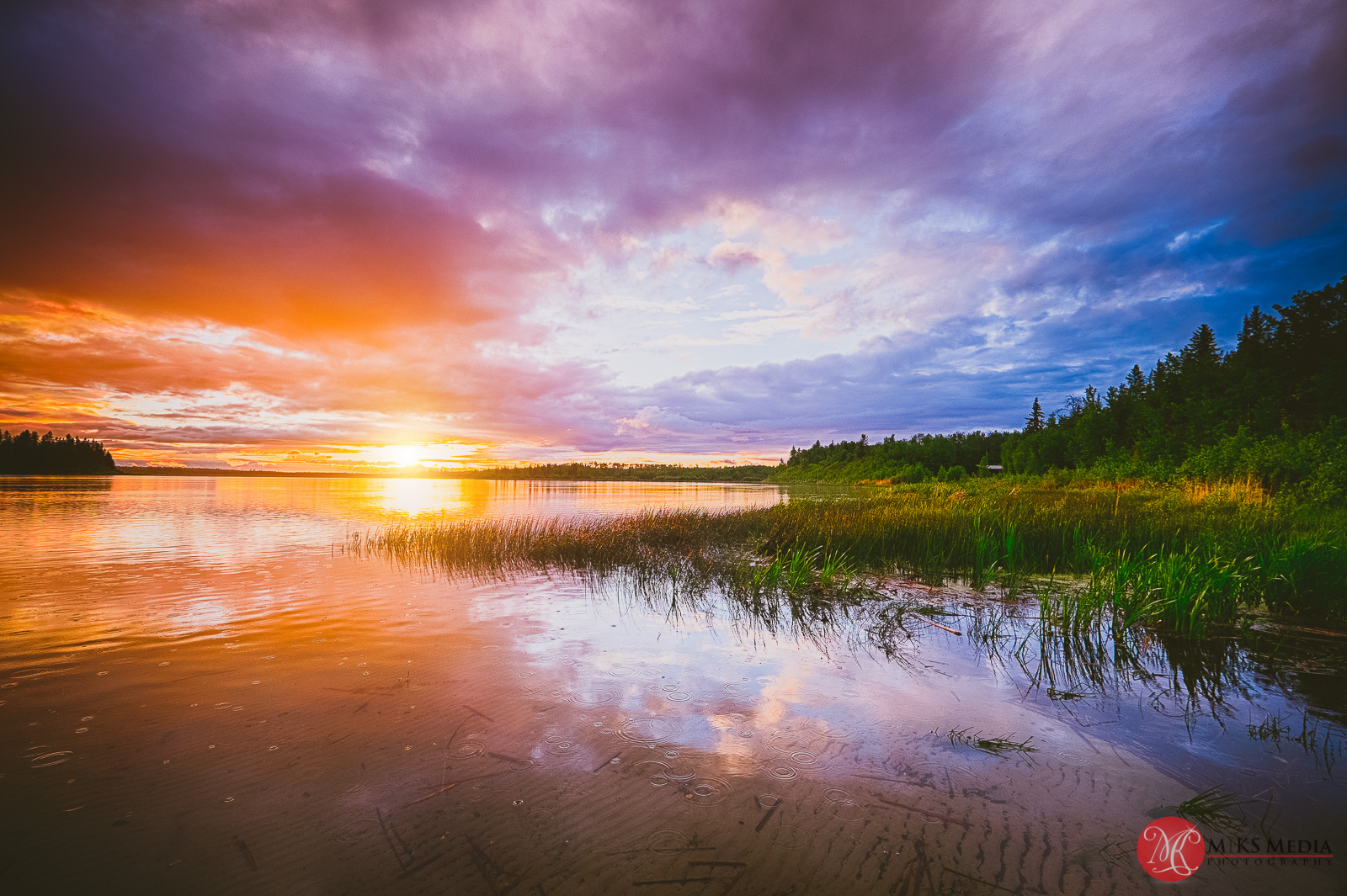 Elk Island in the sun and rain – Landscape Photography