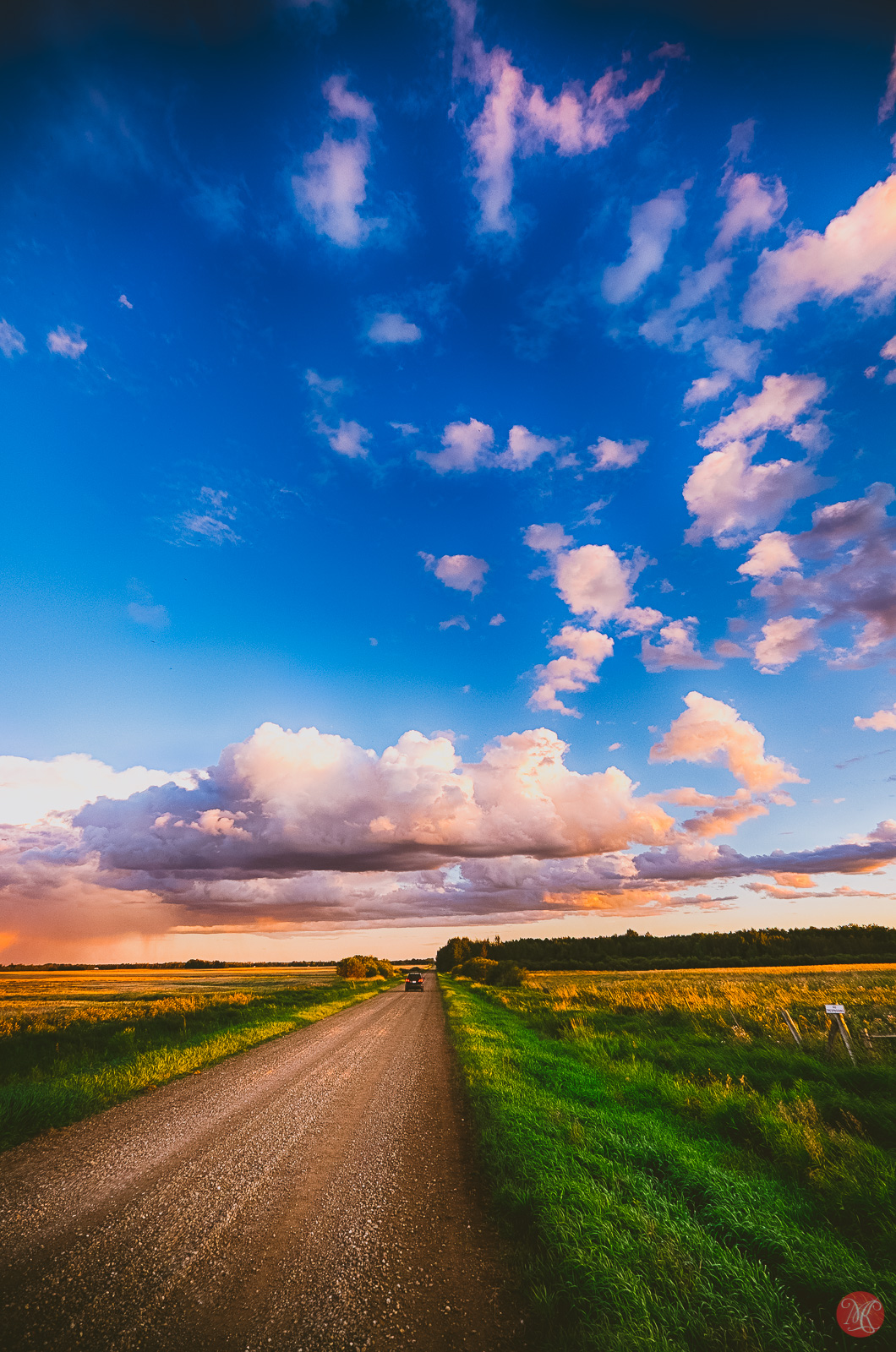 beautiful alberta prairie at sunset
